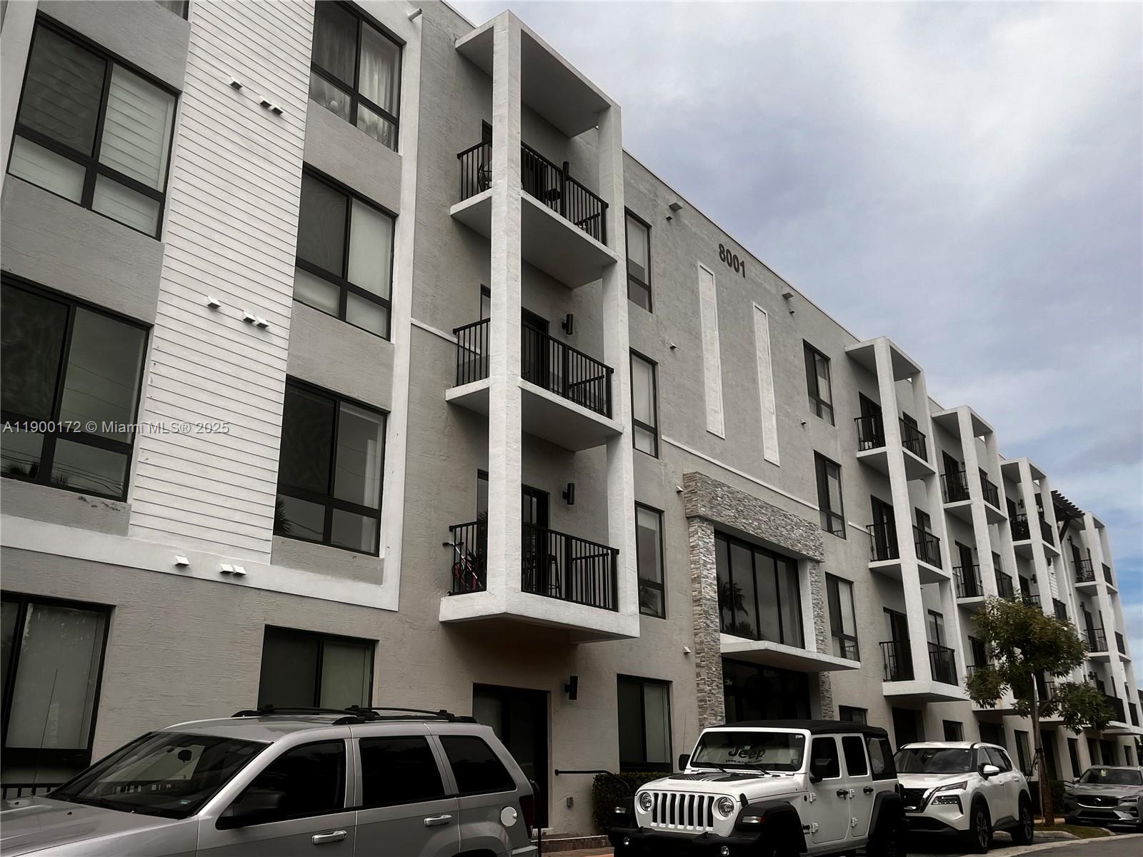 URBANA AT THE RESIDENCES - Residential