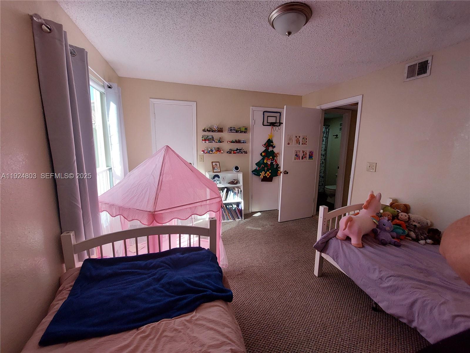 ISLES AT LAGO MAR CONDO - Residential