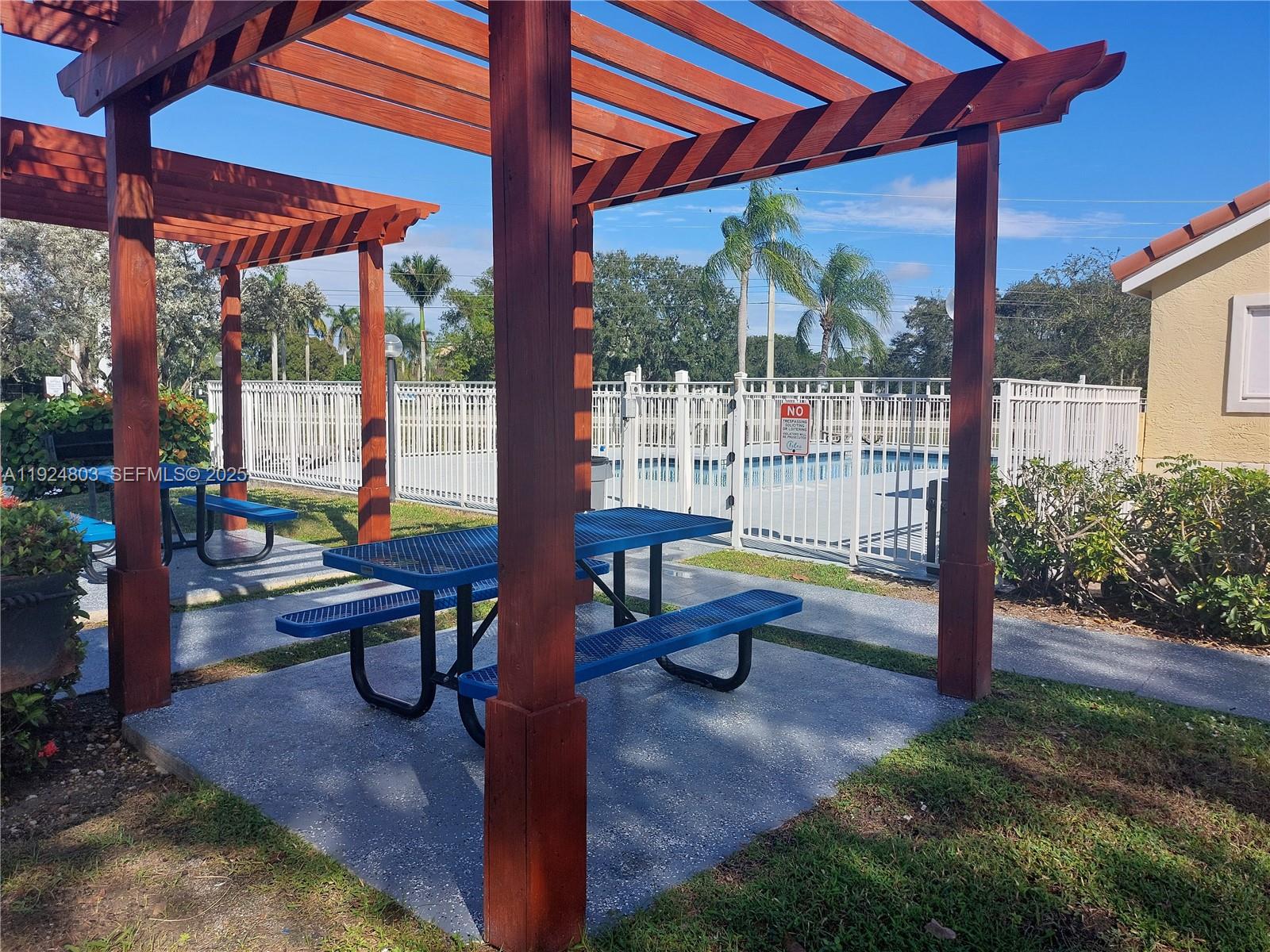 ISLES AT LAGO MAR CONDO - Residential