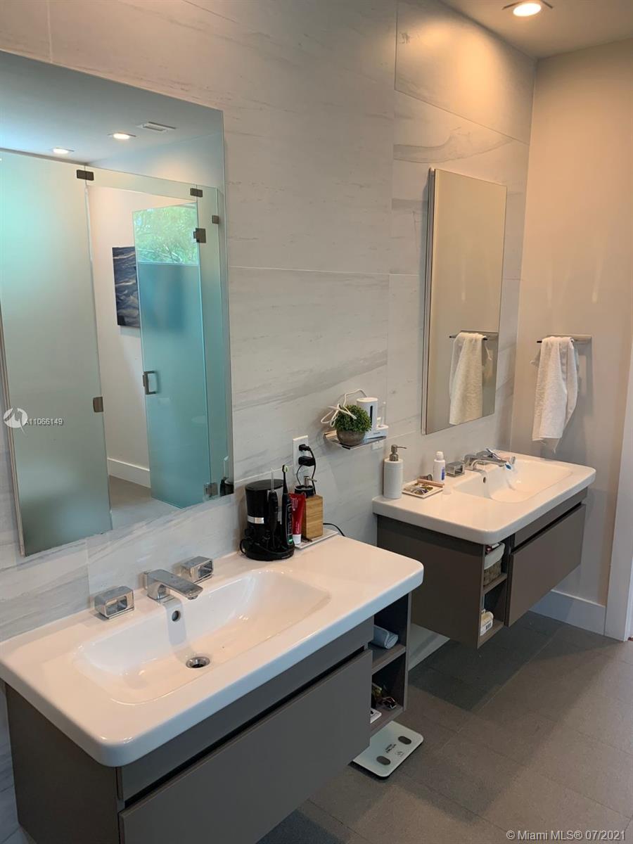 BISCAYNE KEY ESTATES - Residential