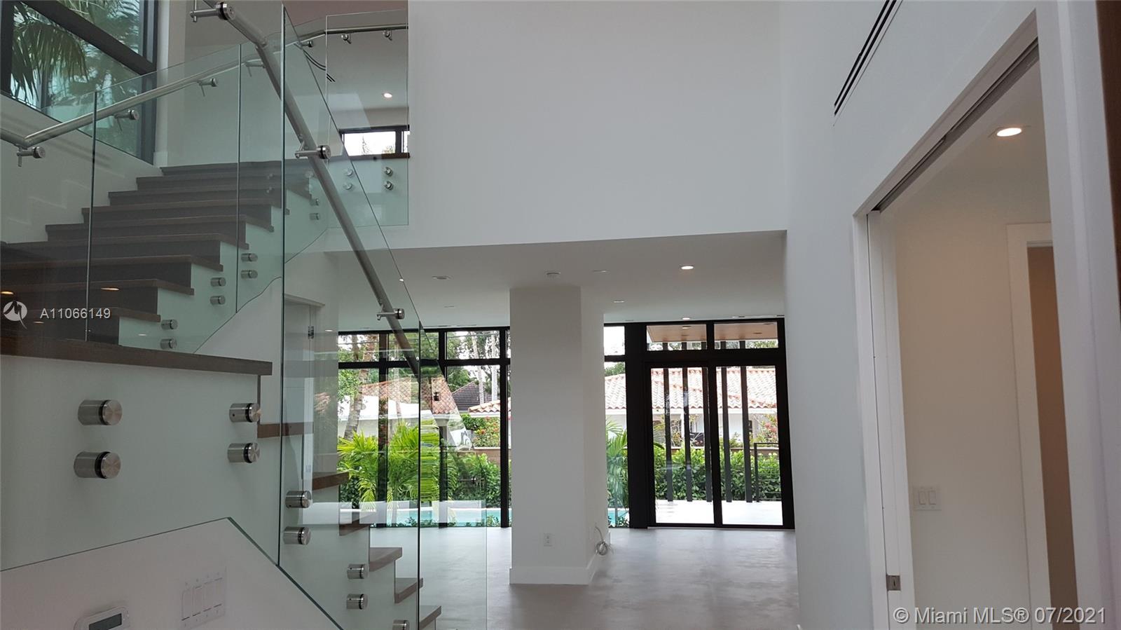 BISCAYNE KEY ESTATES - Residential