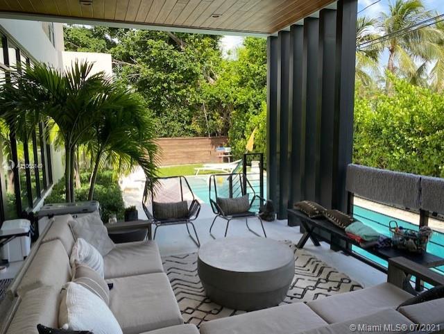 BISCAYNE KEY ESTATES - Residential