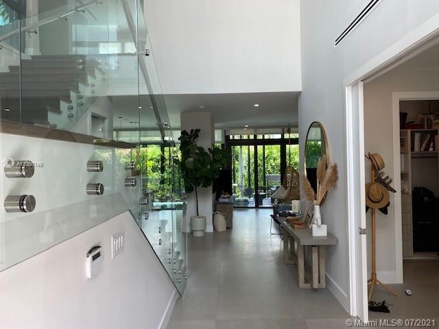 BISCAYNE KEY ESTATES - Residential