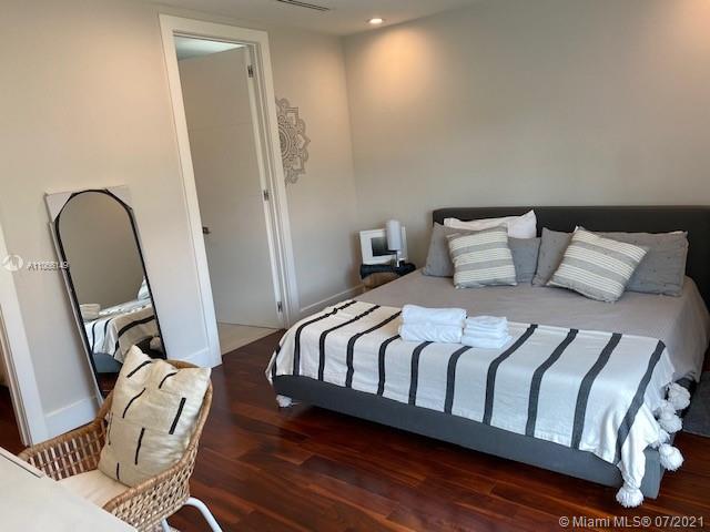 BISCAYNE KEY ESTATES - Residential