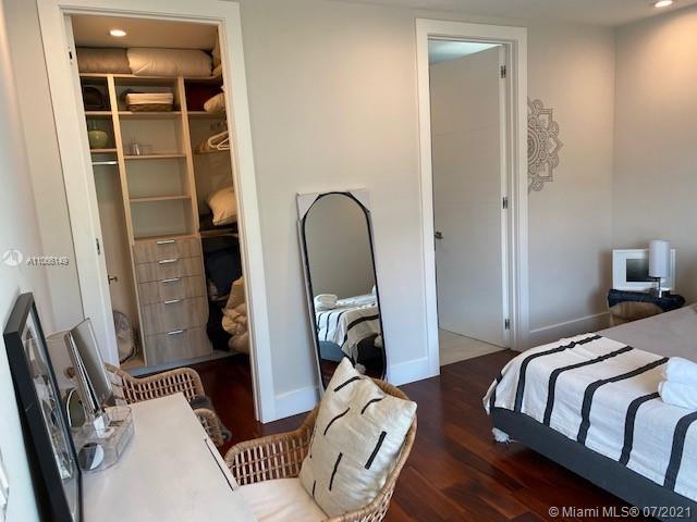 BISCAYNE KEY ESTATES - Residential