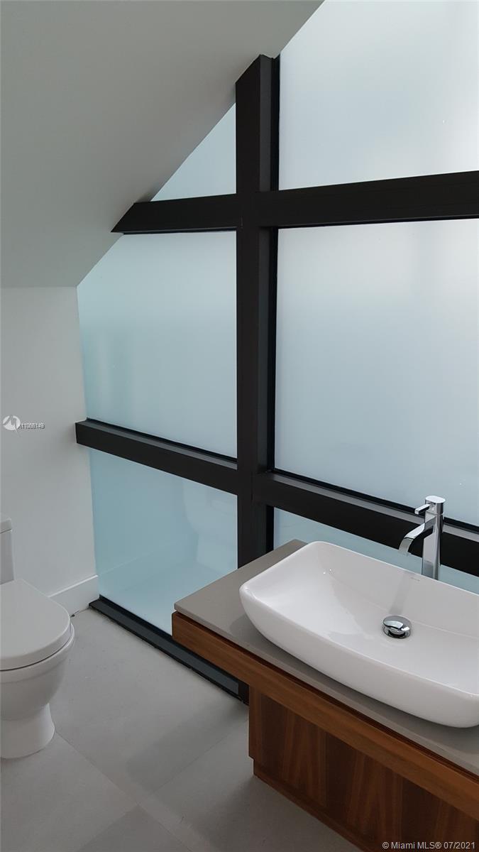 BISCAYNE KEY ESTATES - Residential