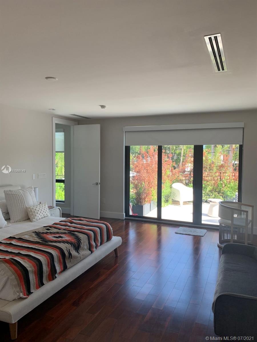 BISCAYNE KEY ESTATES - Residential