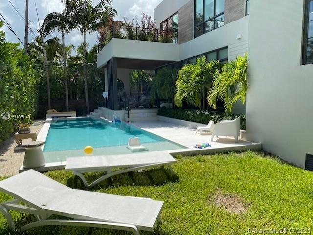 BISCAYNE KEY ESTATES - Residential