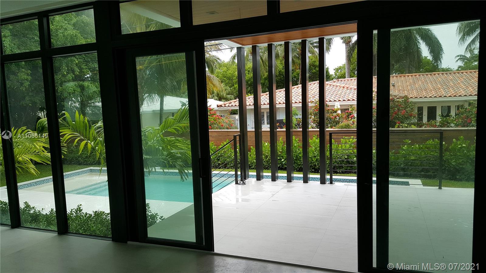 BISCAYNE KEY ESTATES - Residential