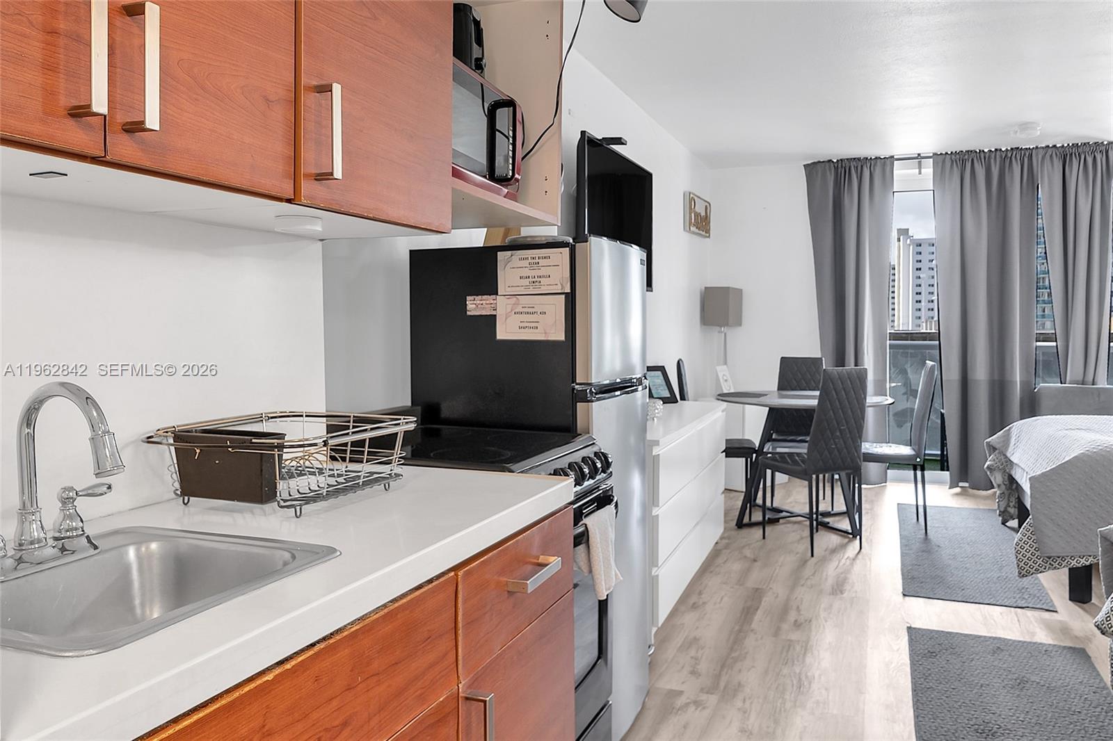 THE AVENTURA BEACH CLUB C - Residential