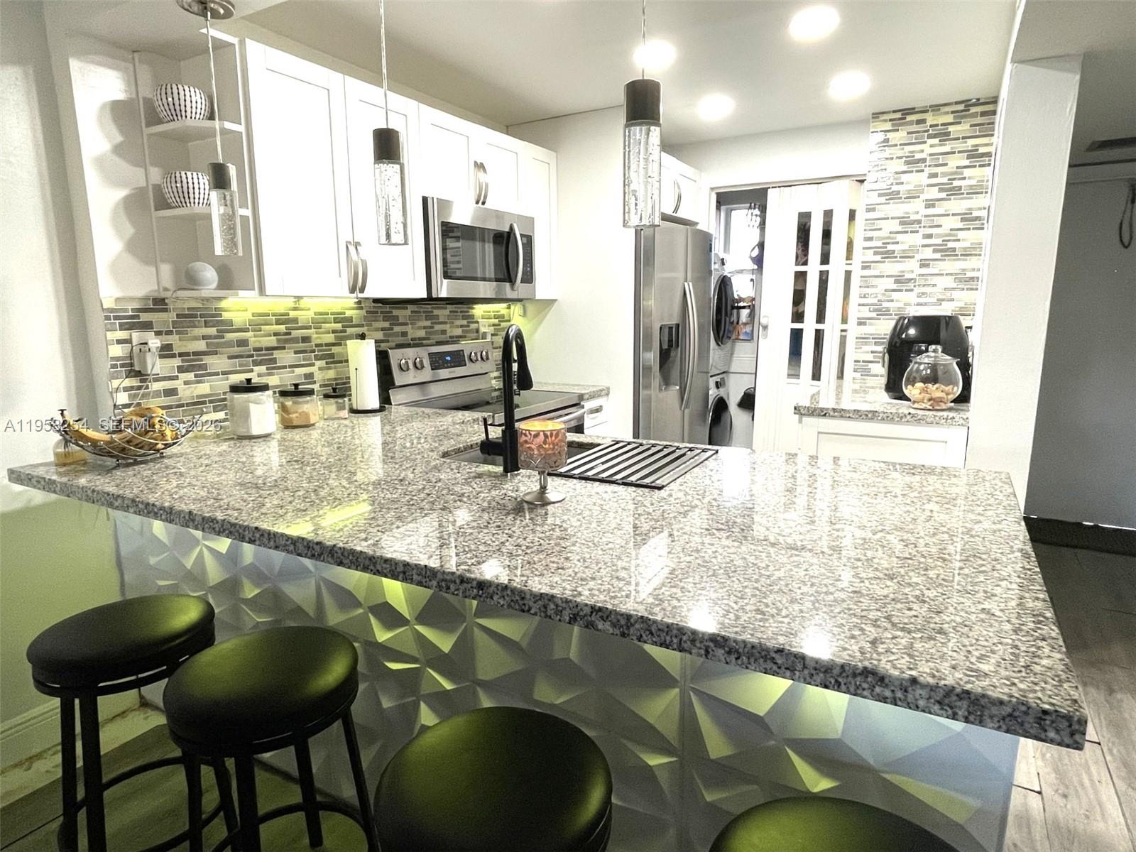 VERSAILLES GARDENS CONDO - Residential