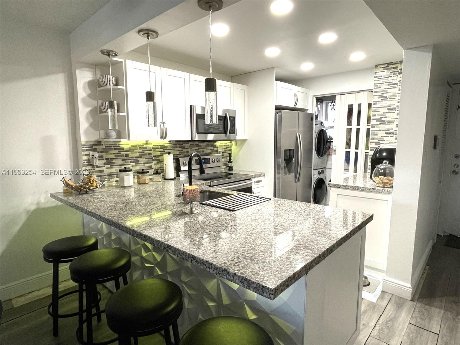 VERSAILLES GARDENS CONDO - Residential