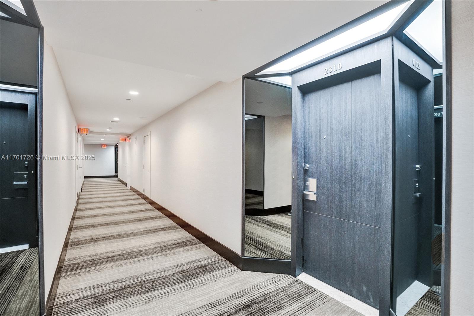 TERRACES NORTH TURNBERRY - Residential