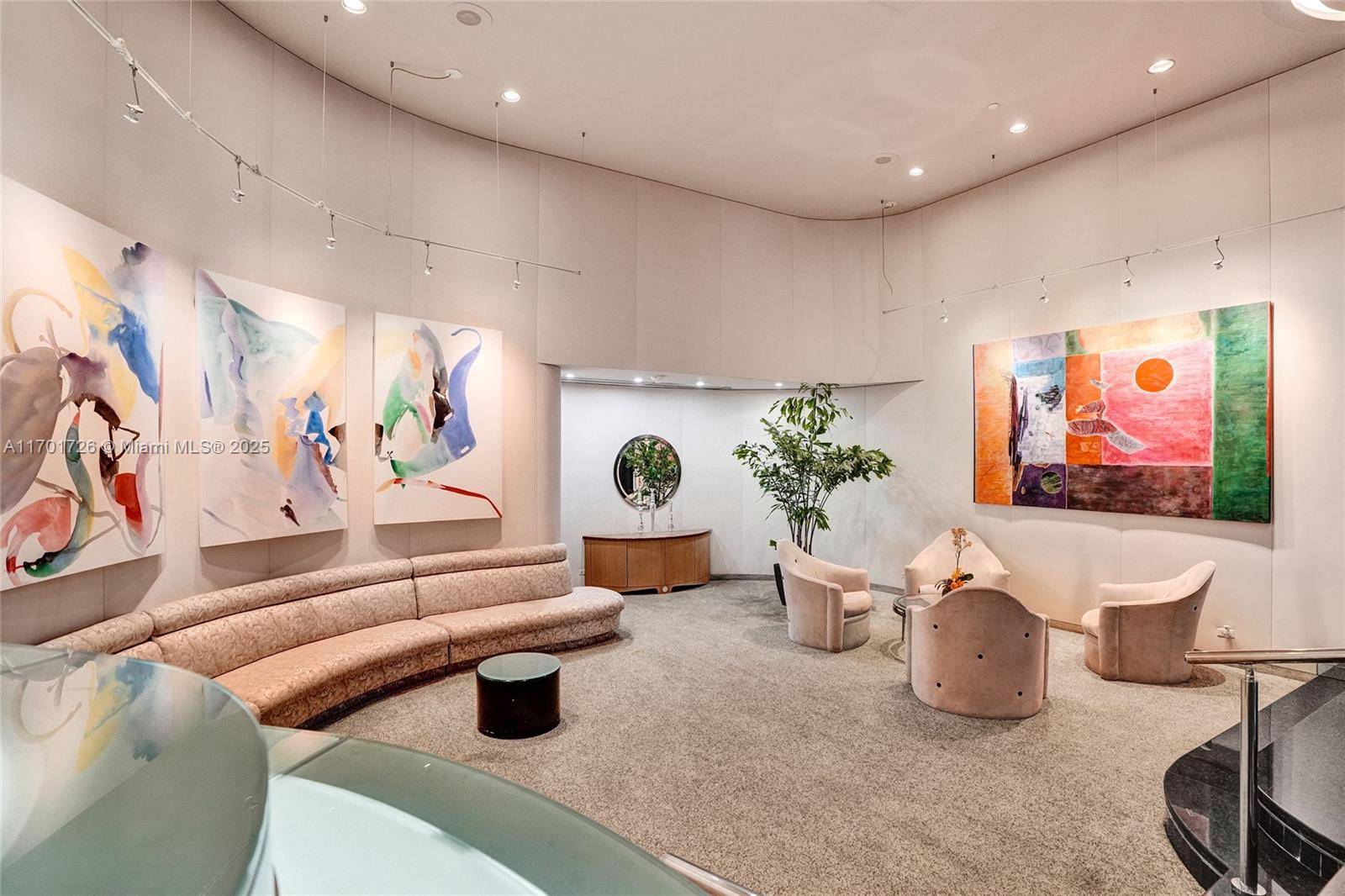 TERRACES NORTH TURNBERRY - Residential