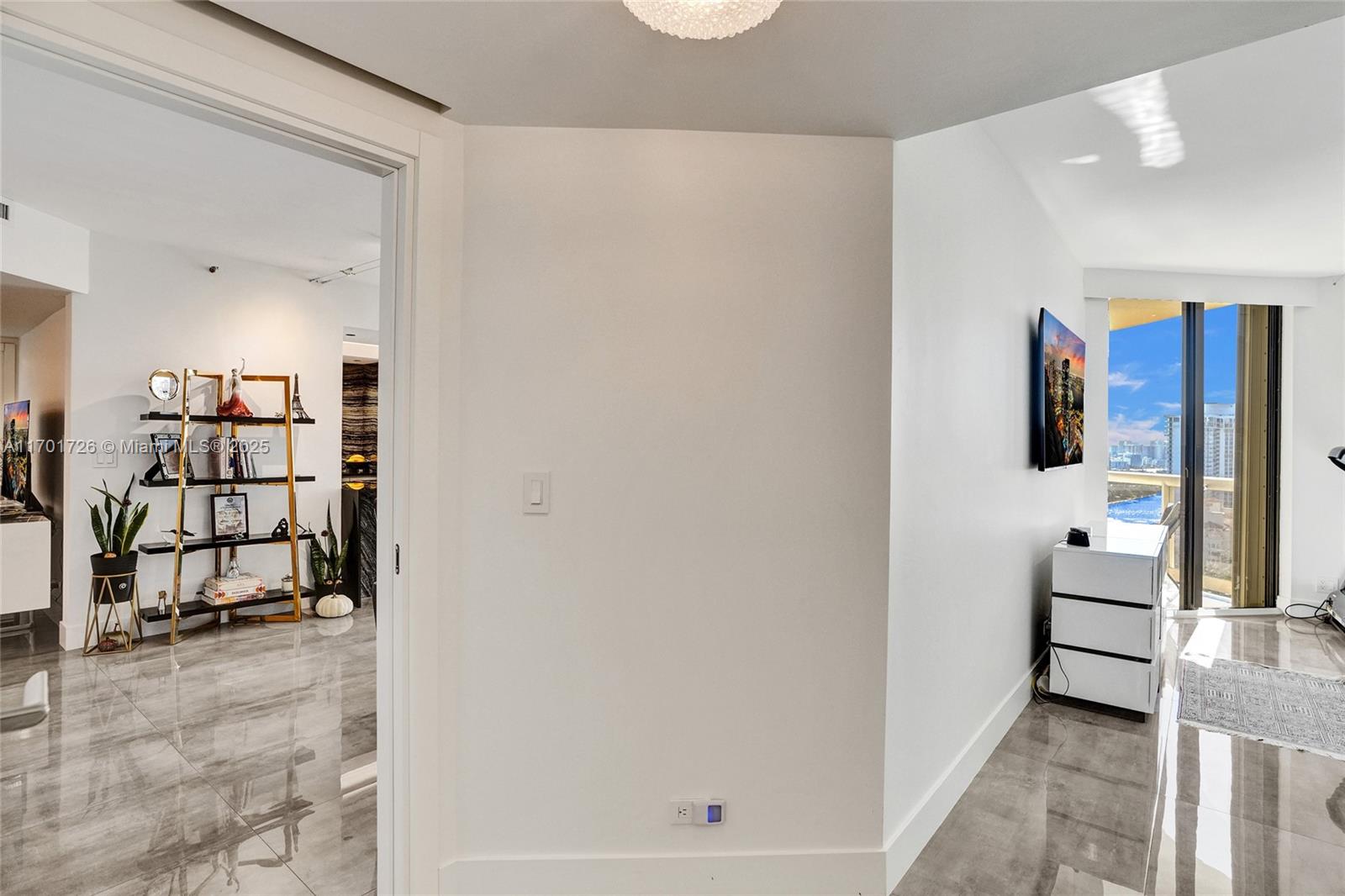 TERRACES NORTH TURNBERRY - Residential