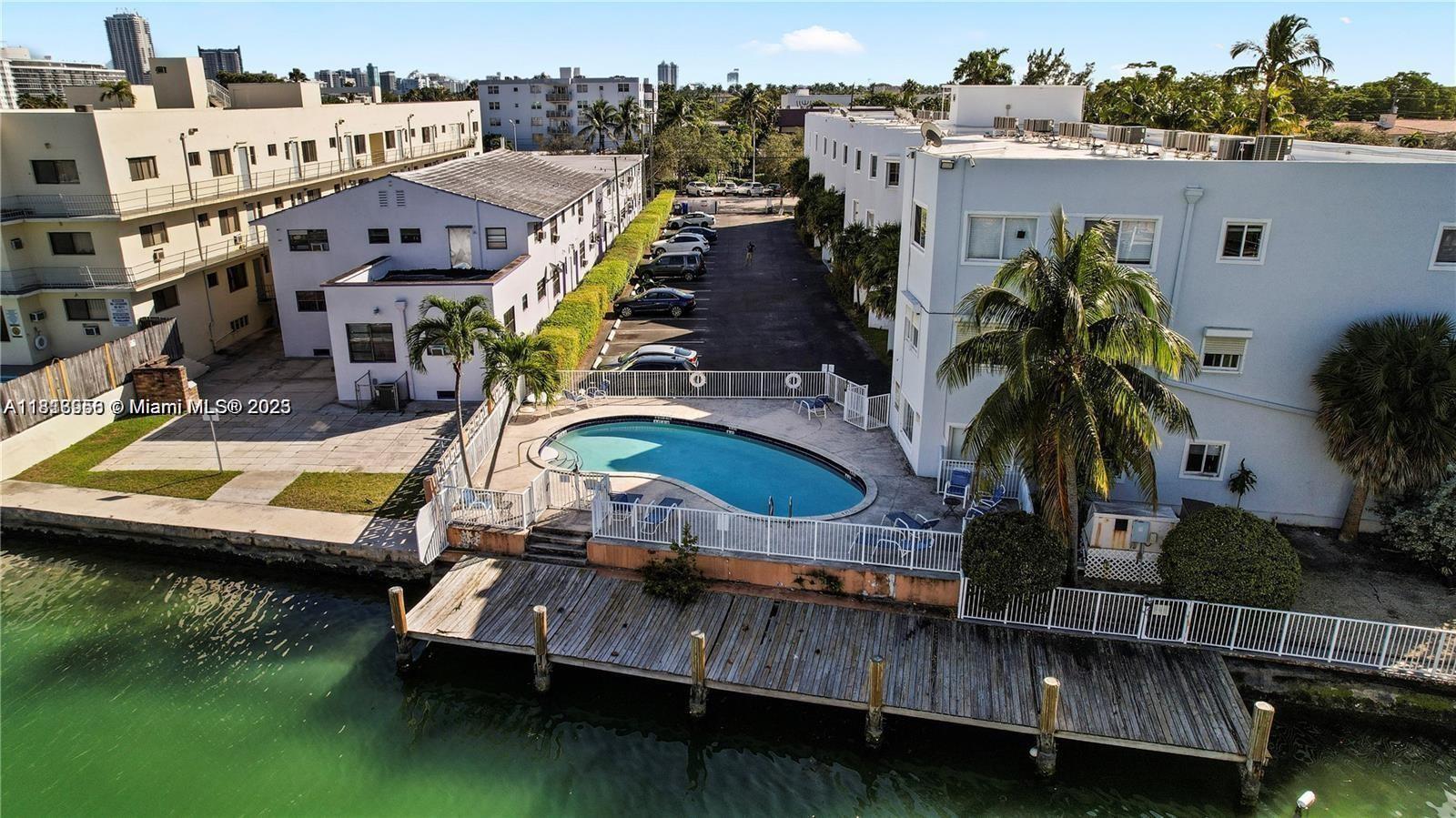 RIVE MARSEILLES CONDO - Residential Lease