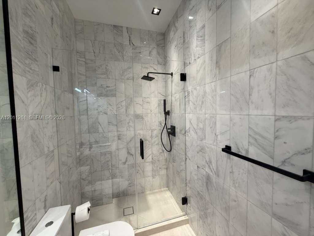 BRICKELL ESTATES - Residential