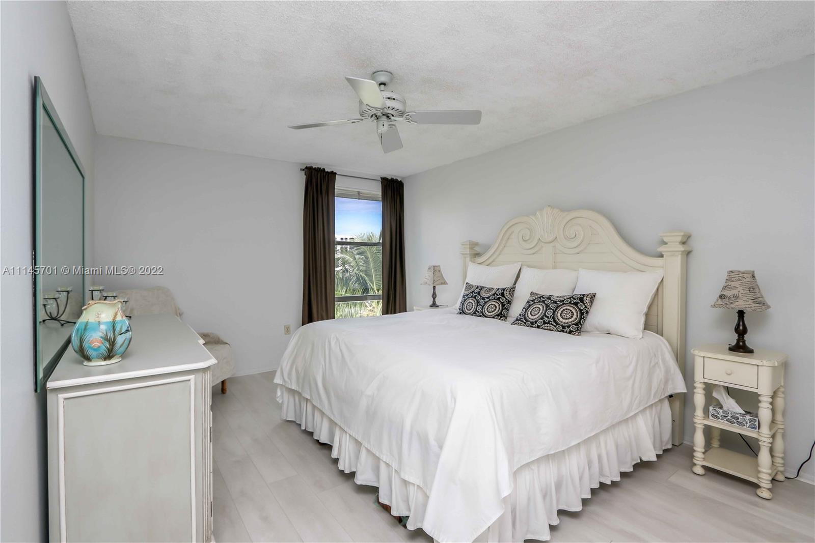 AVILA CONDO - Residential