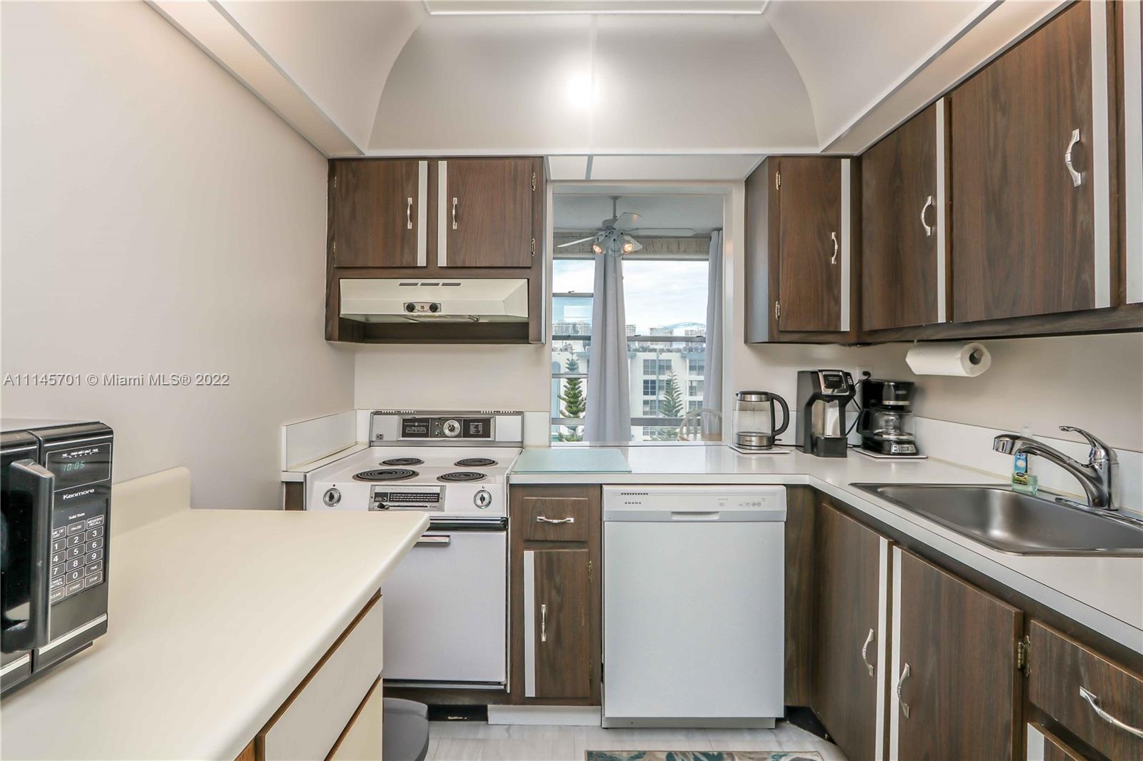 AVILA CONDO - Residential