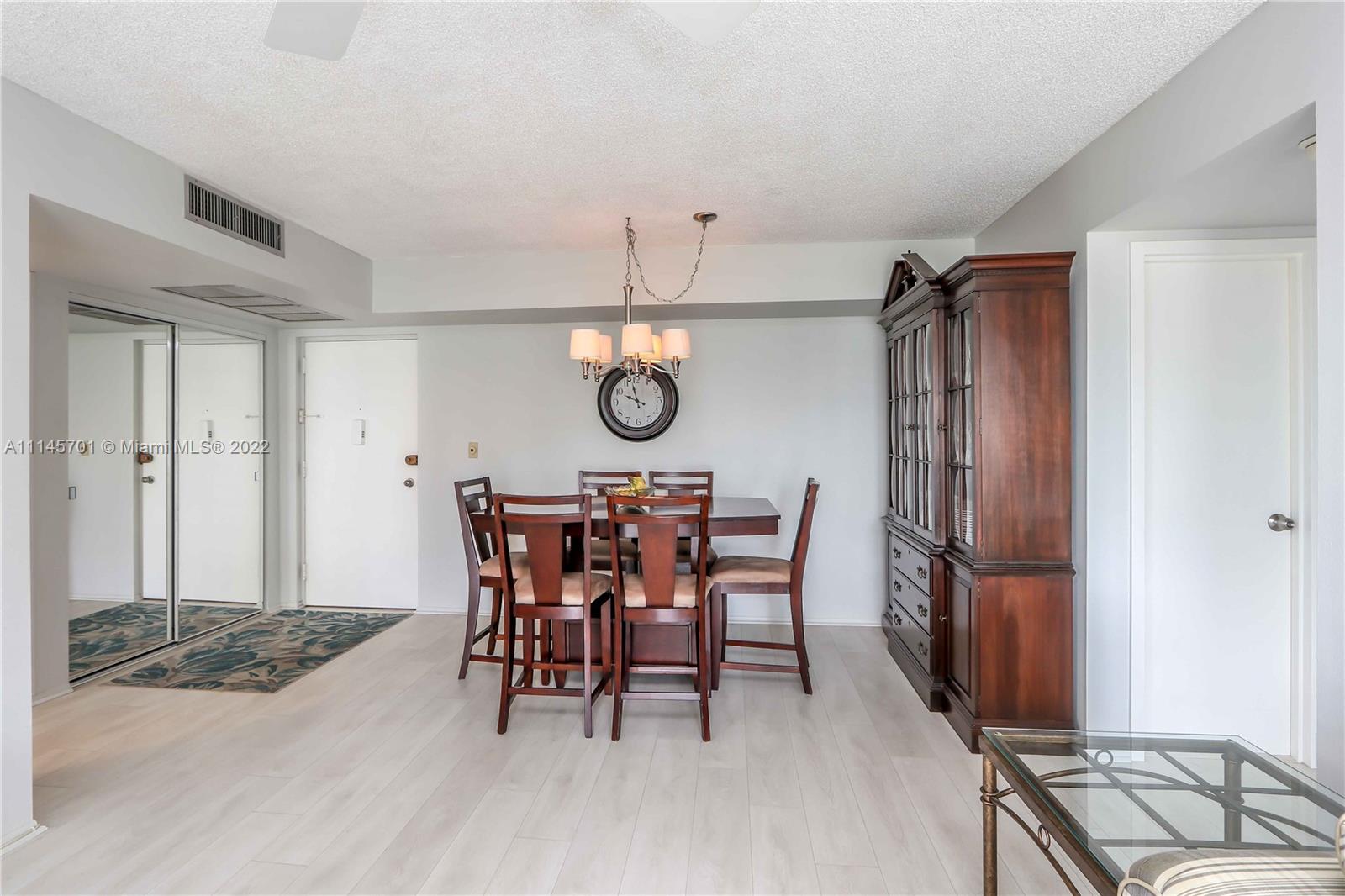 AVILA CONDO - Residential