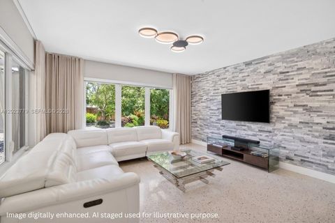 709 NW 9th Ct Hallandale Beach FL 33009