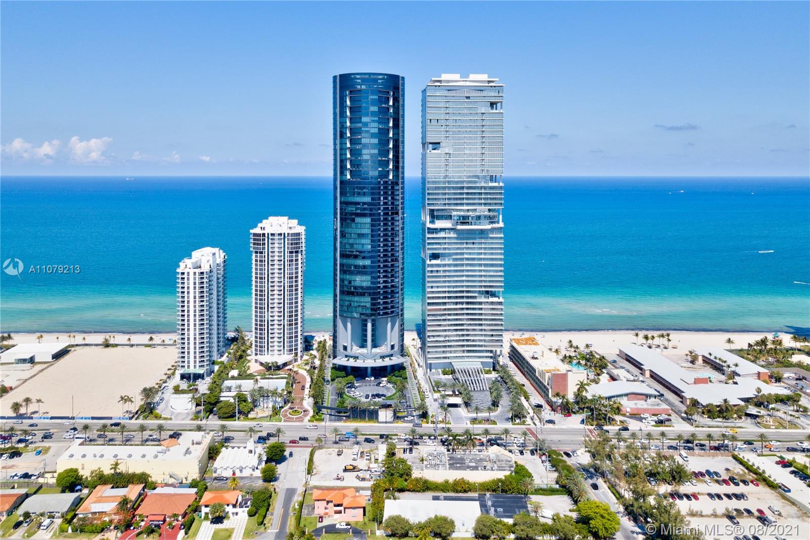 Porsche Design Tower - Residential