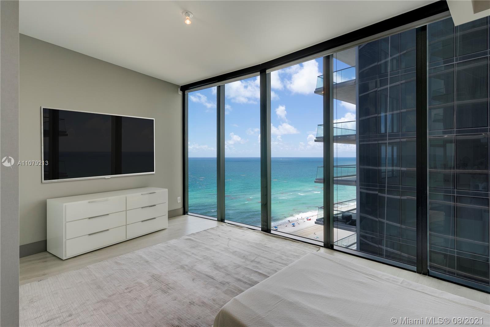 Porsche Design Tower - Residential