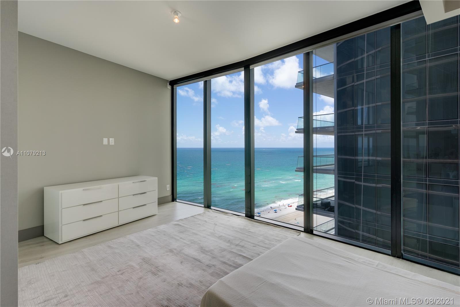 Porsche Design Tower - Residential