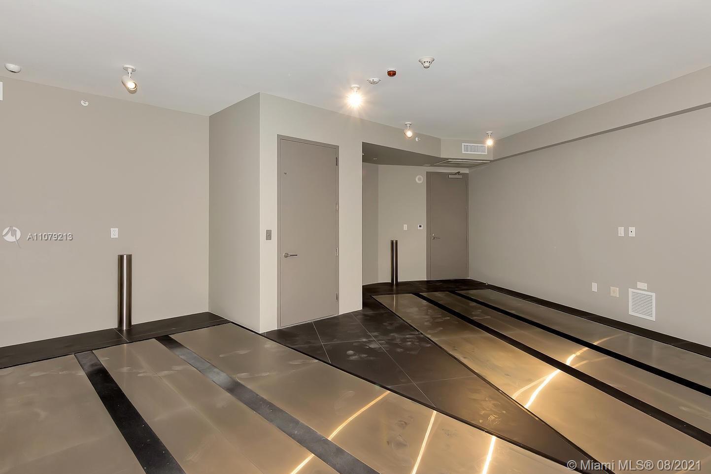 Porsche Design Tower - Residential