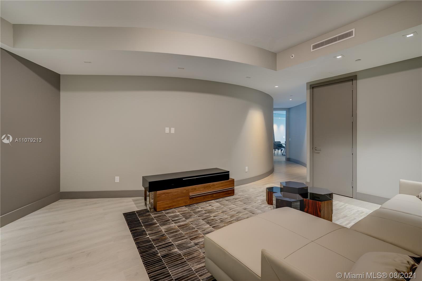 Porsche Design Tower - Residential