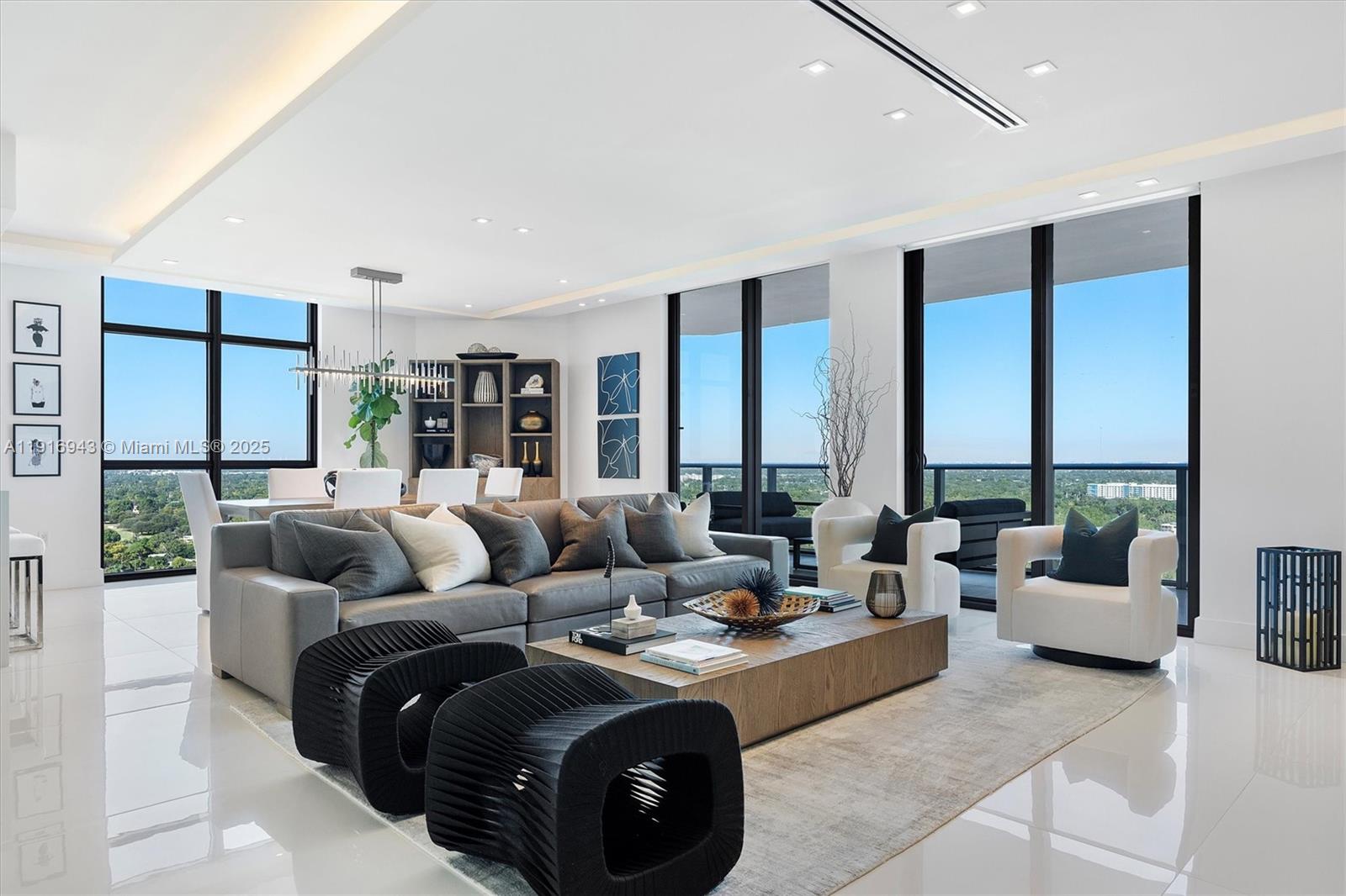 View photos, virtual tours, details... 17301 Biscayne Blvd 2202