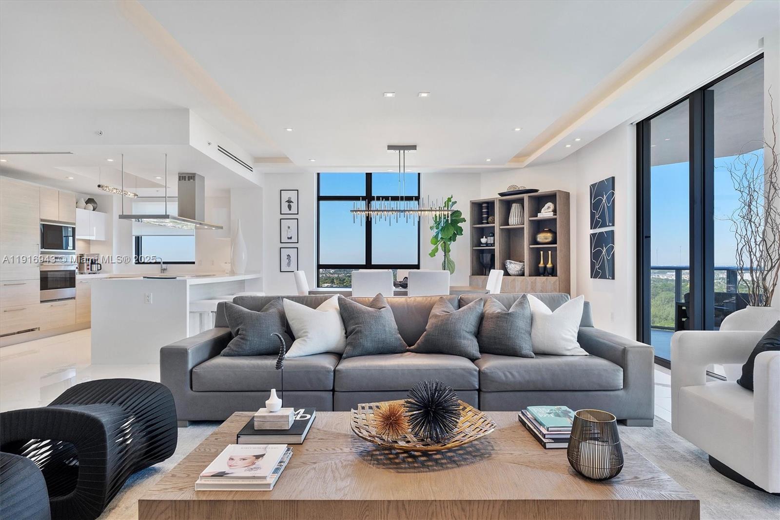 MARINA PALMS RESIDENCES N - Residential