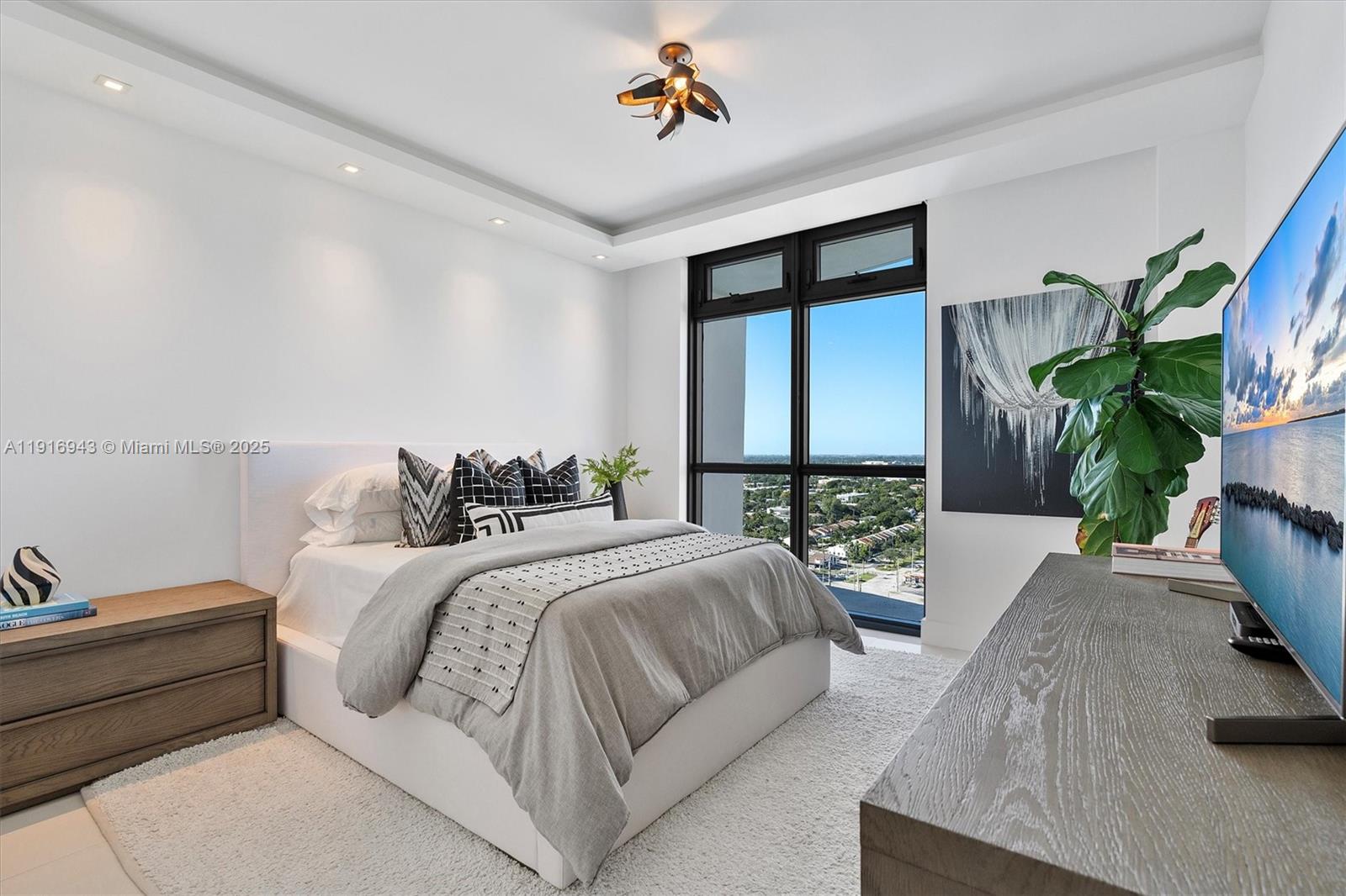 MARINA PALMS RESIDENCES N - Residential