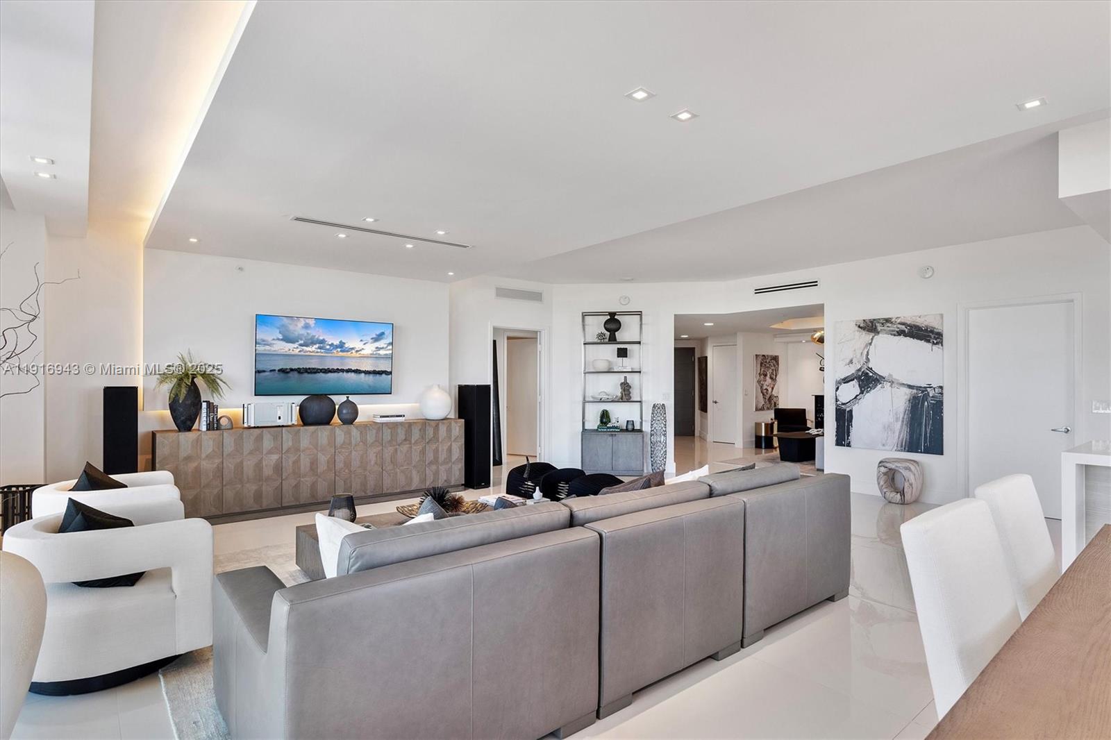 MARINA PALMS RESIDENCES N - Residential