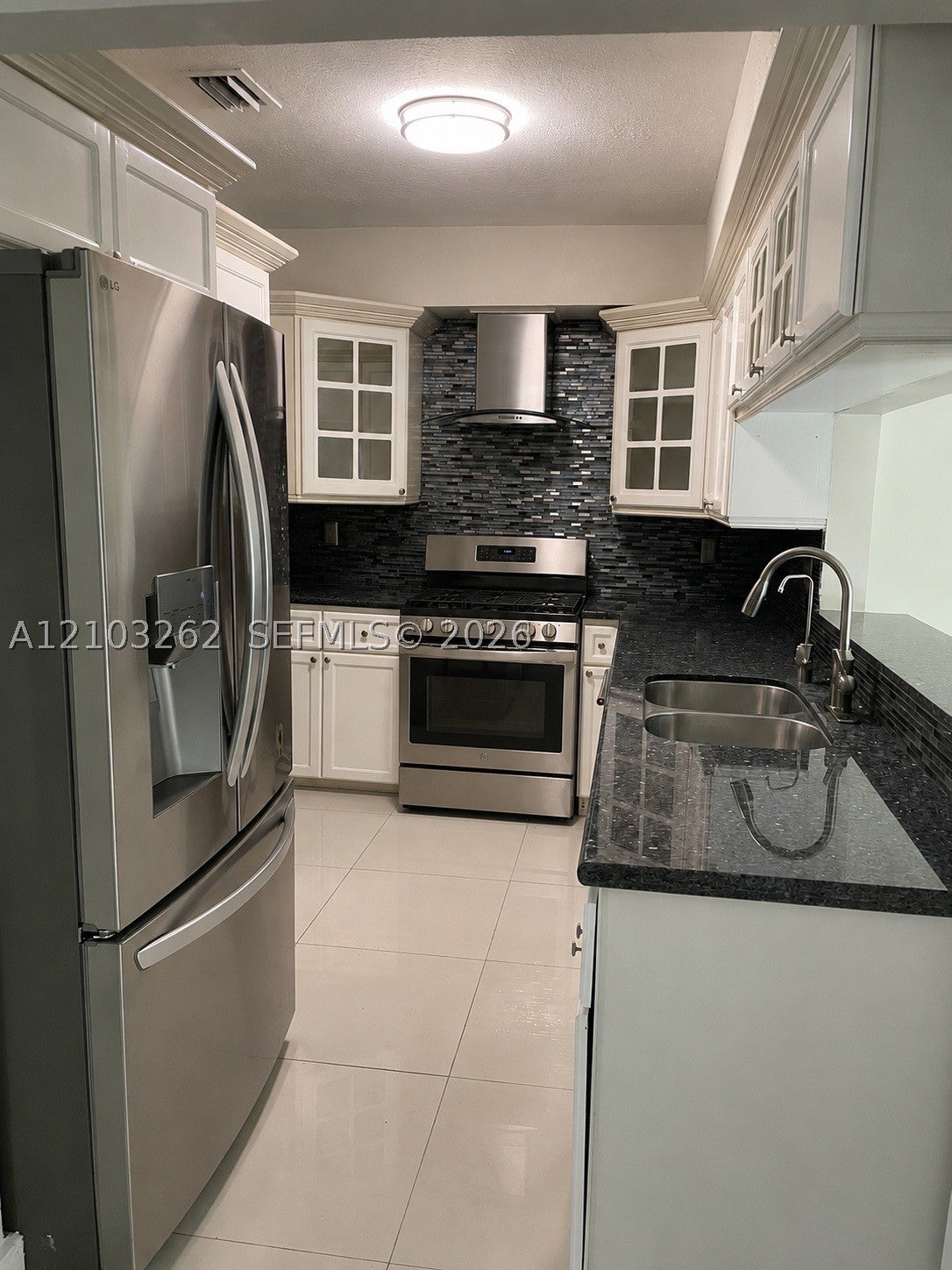 View photos, virtual tours, details... 6129 SW 28th St