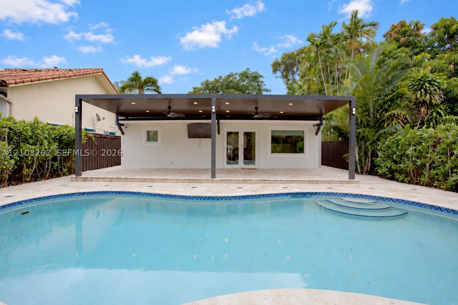 6129 SW 28th St, Miami FL 33155