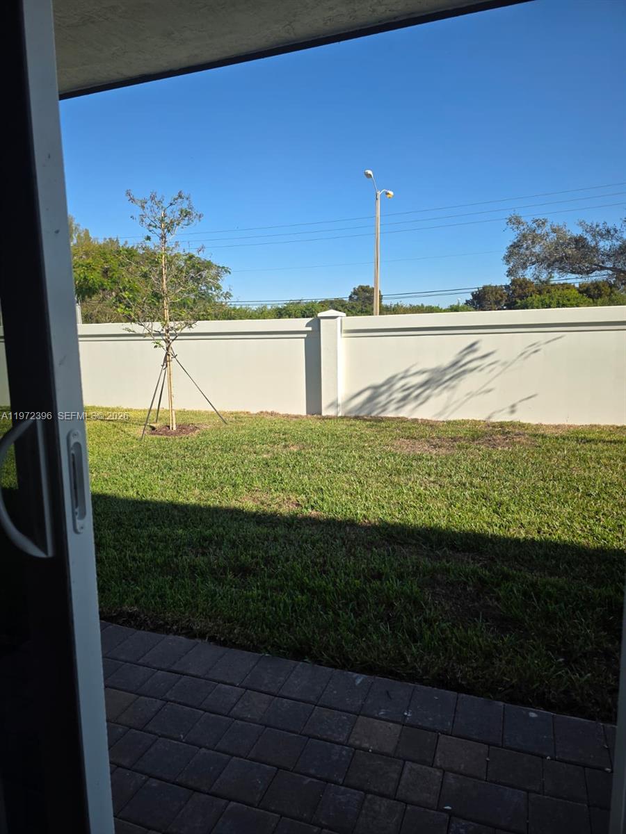 Keys Gate Sub - Residential Lease