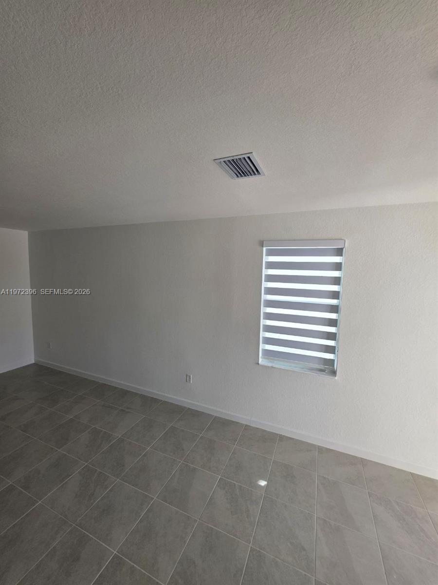 Keys Gate Sub - Residential Lease