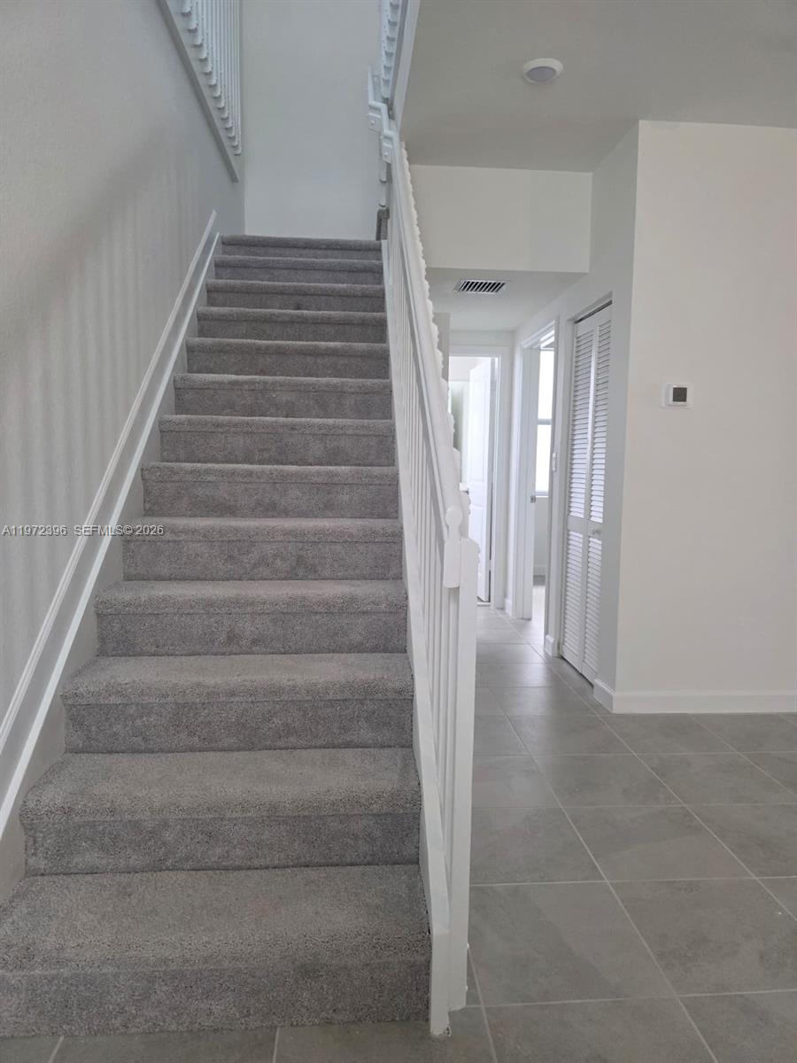 Keys Gate Sub - Residential Lease