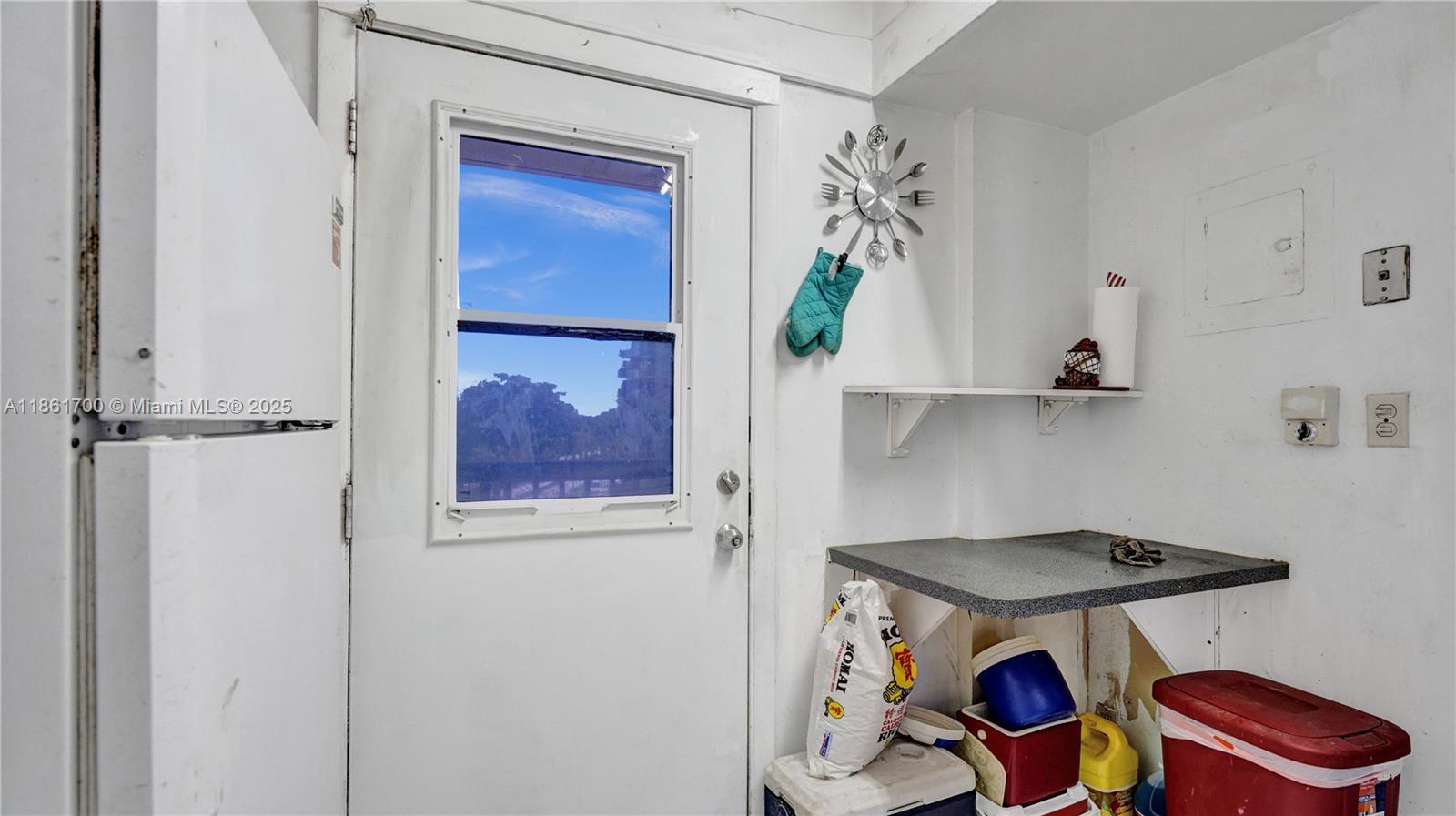 BRAVURA II CONDO - Residential