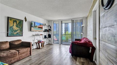 Photo of 3101 N Country Club Dr #401, Aventura, FL 33180 (MLS # A11861700)