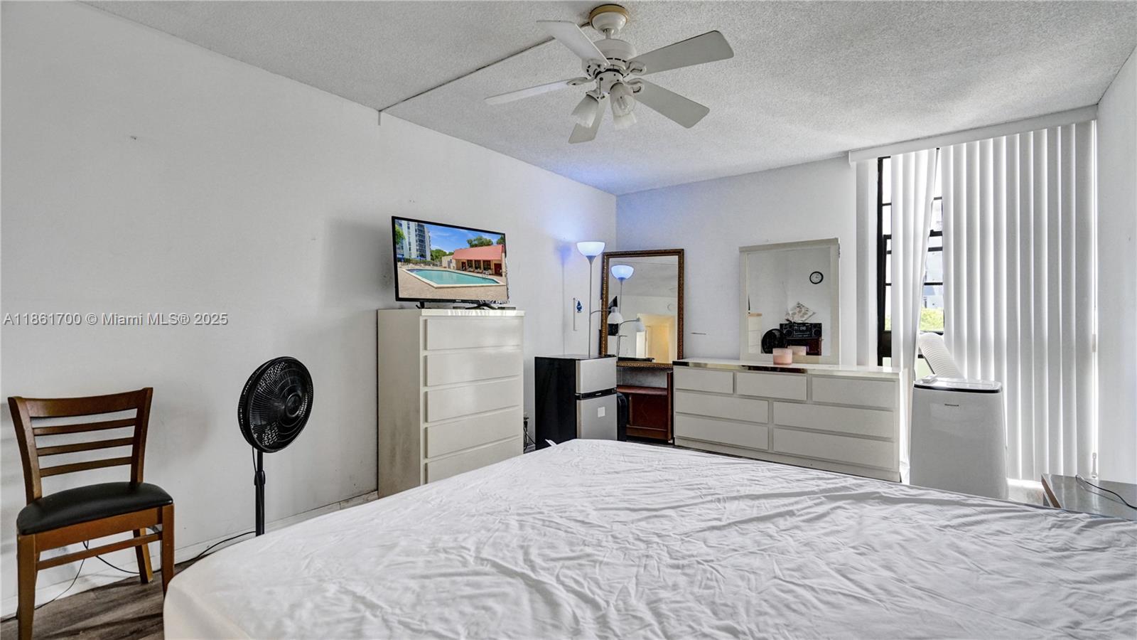 3101 N Country Club Dr 401