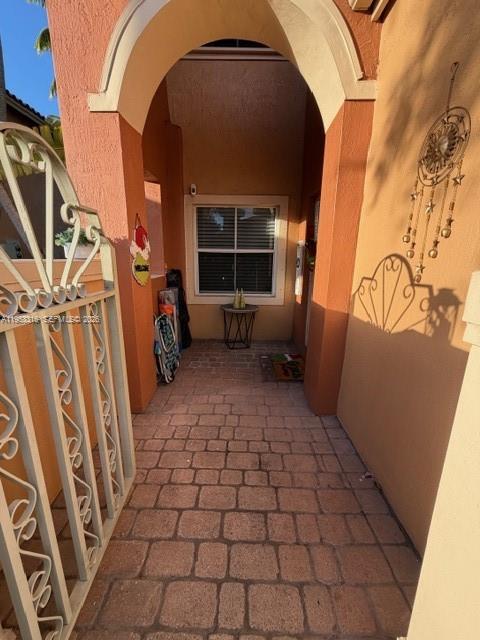 VILLAS AT HARBOR ISLES CO - Residential