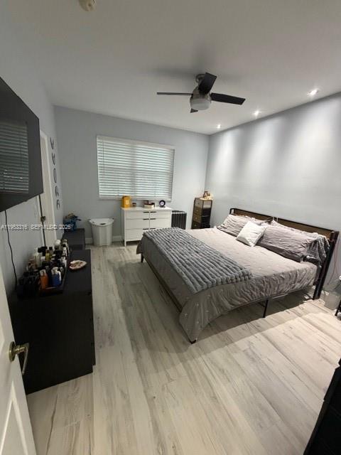 VILLAS AT HARBOR ISLES CO - Residential