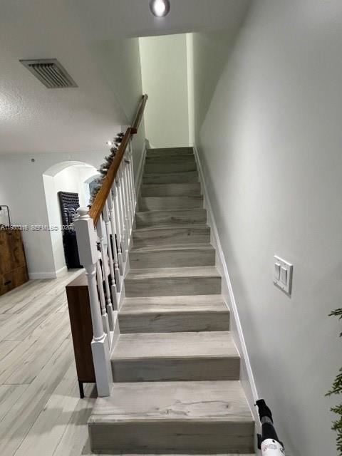 VILLAS AT HARBOR ISLES CO - Residential