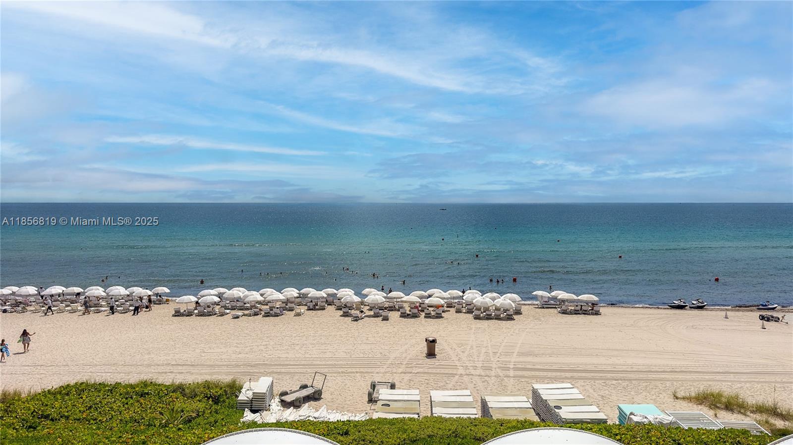 TRUMP INTERNATIONAL SONES - Residential