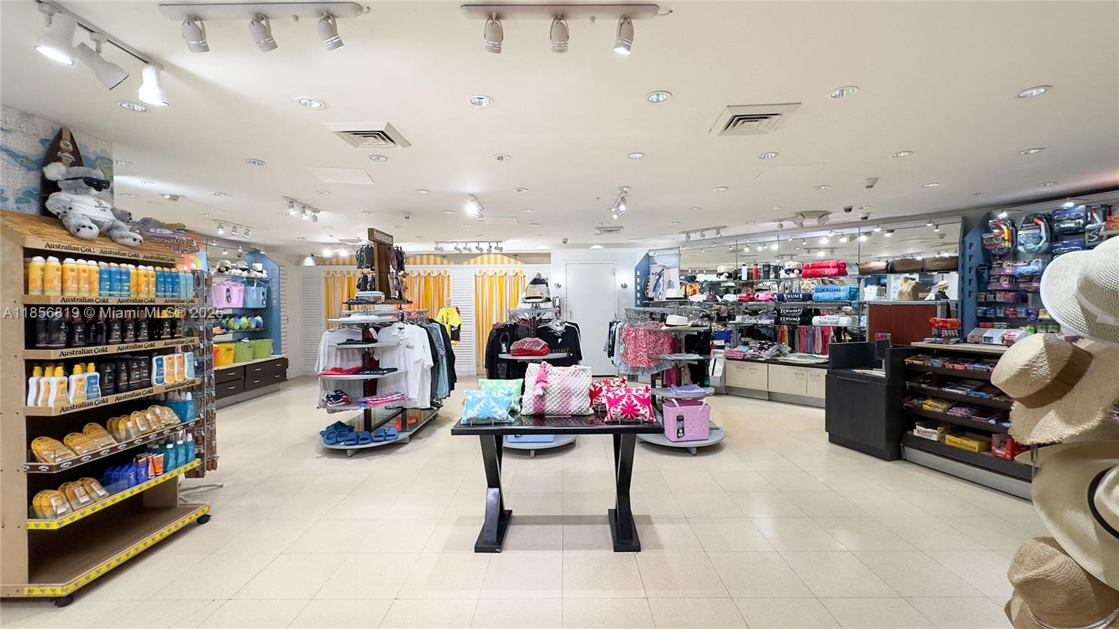 TRUMP INTERNATIONAL SONES - Residential