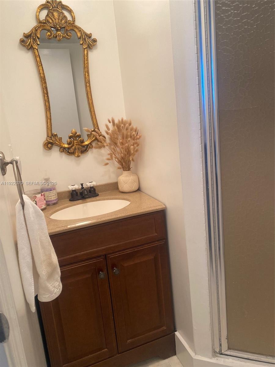 POINCIANA 2 OF PINE ISLAN - Residential