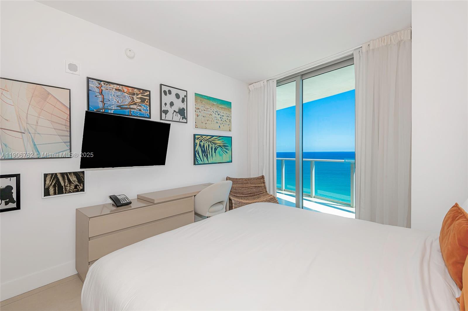 4111 SOUTH OCEAN DRIVE CO - Residential