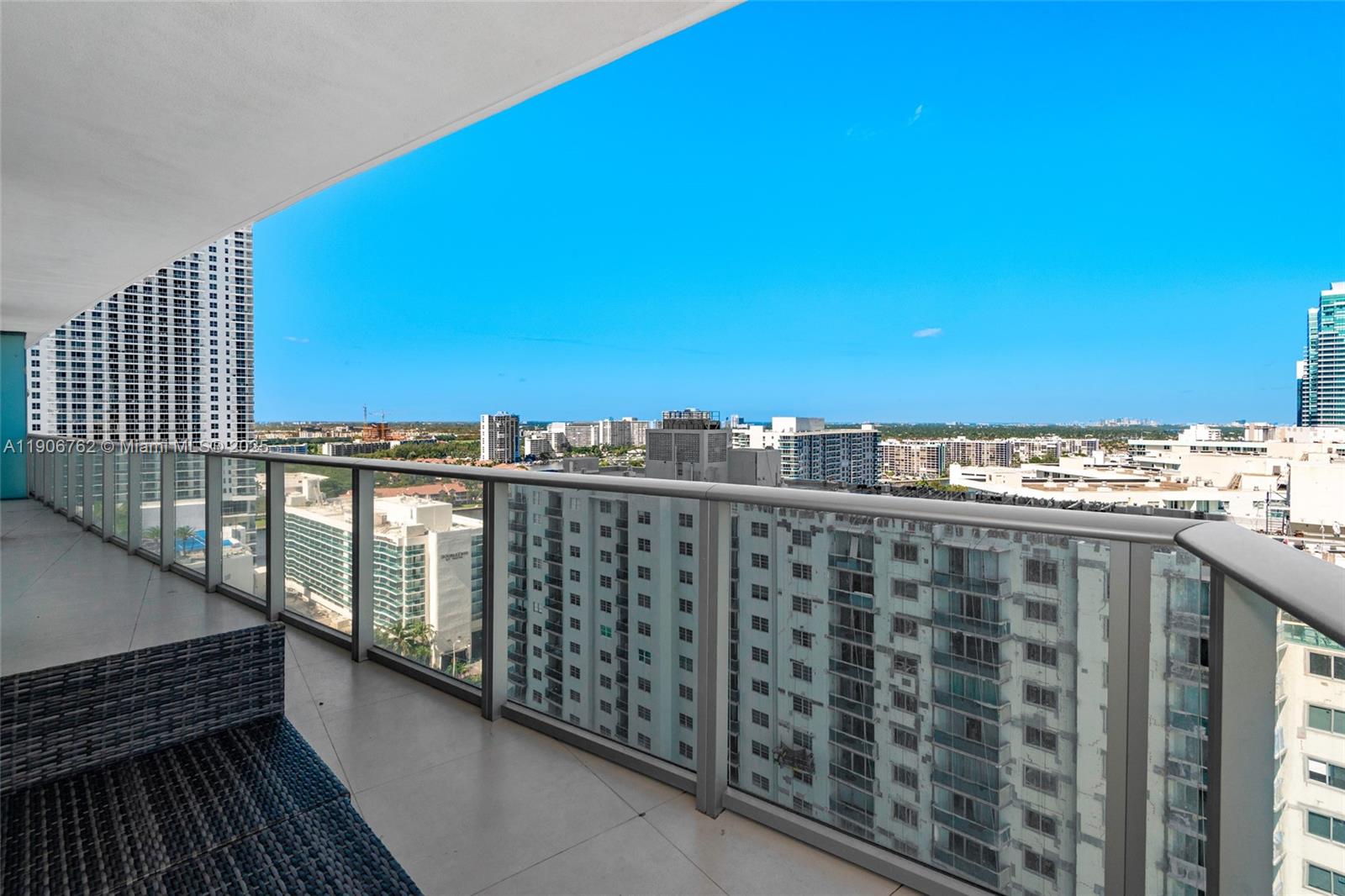 4111 SOUTH OCEAN DRIVE CO - Residential